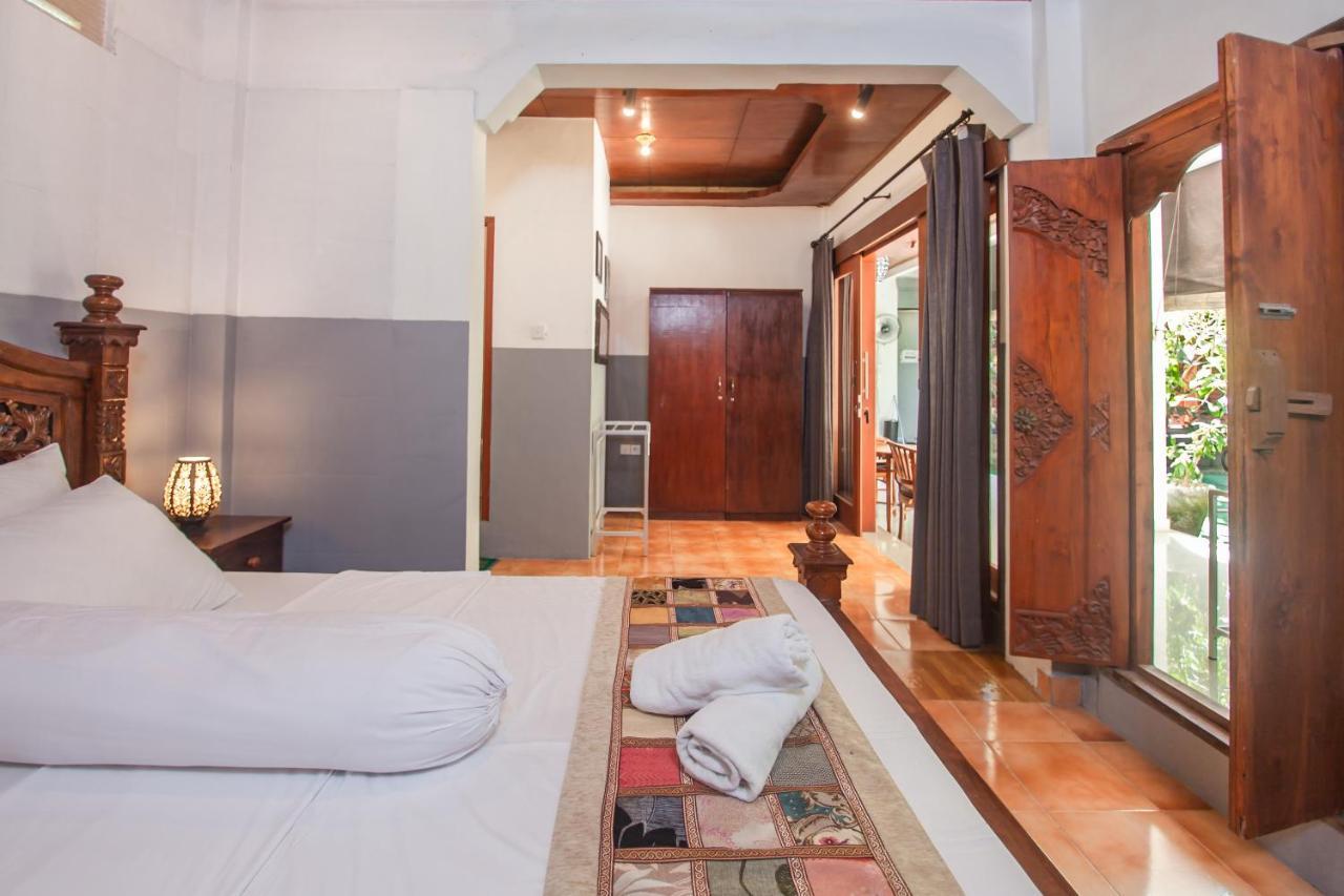 Pondok Taksu Bali Kuta Lombok Exterior foto